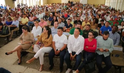 Nutrida participación durante la mesa en Sabanagrande.