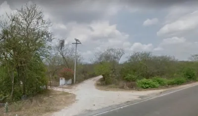 En esta trocha, al fondo, ocurrió el crimen en zona rural de Malambo.