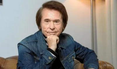 El cantante español Raphael.