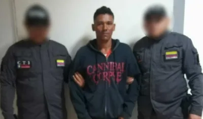 El indiciado se entregó al CTI de la Fiscalía en la URI. 