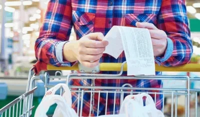 Las compras que serán cobijadas con el día sin IVA no podrán ser en efectivo ni a través de plataformas electrónicas. 