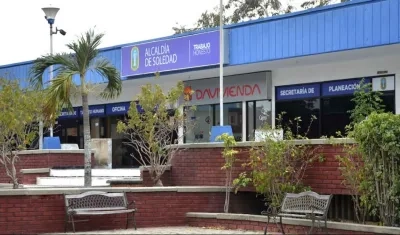 Los docentes reclaman explicaciones de la Alcaldía de Soledad.