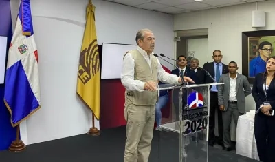 El jefe de la misión, el expresidente chileno Eduardo Frei, hizo un llamado a mantener un diálogo franco y constructivo. 