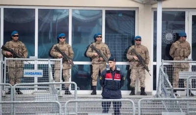 Tribunal abrió un nuevo proceso contra los 7 que están prófugos.