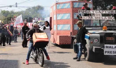 Escena teatral de la fuga de 'Aida', recreada por Pablo Yepes.