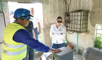 La Superintendente, Natasha Avendaño García.