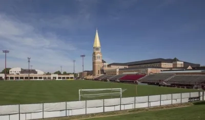 Complejo de fútbol de la Universidad de Dénver. 