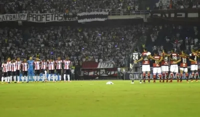 Fotografía del último encuentro entre Junior y Flamengo. 