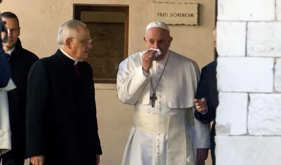 El Papa Francisco anunció que estaba resfriado, la semana anterior.