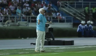 Julio Comesaña, técnico de Junior. 