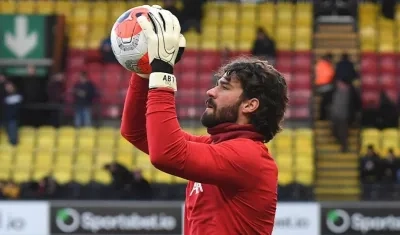 Allison Becker durante un calentamiento. 