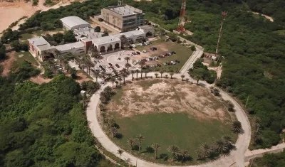 Imagen aérea del colegio J. Vender Murphy.