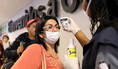 Imagen referencial de controles en aeropuertos.