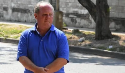 Alan Ross Thiefault.