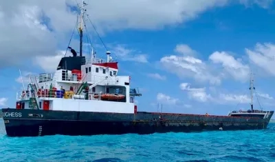 Buque de carga de nombre “Red Duchess”.