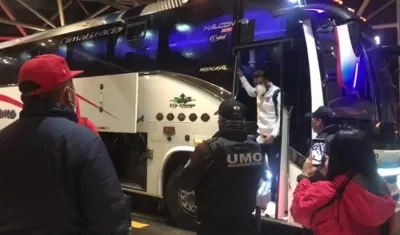 Llegada del Junior a Ecuador para el duelo de Copa Libertadores.