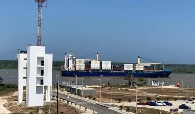 Canal de Acceso al Puerto.