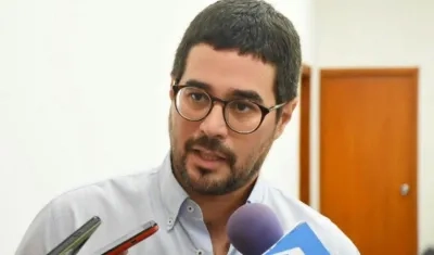 El secretario de Gobierno, Clemente Fajardo.
