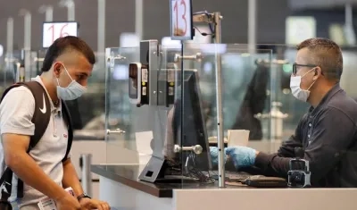 Siguen los controles en los aeropuertos.
