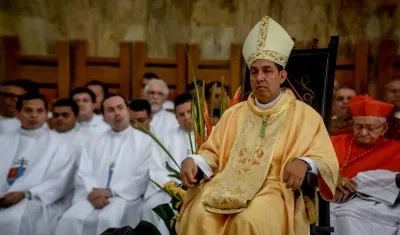 Monseñor Pablo Salas, Arzobispo de Barranquilla.