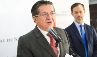 Fernando Ruiz, ministro de Salud.