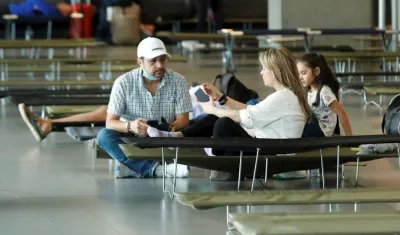 Viajeros en las camas de El Dorado.