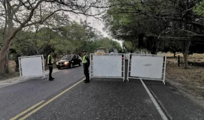 La Policía tiene controles en las diferentes vías del departamento.