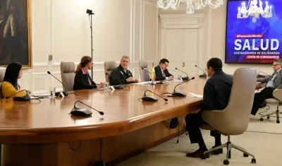 Presidente, Vicepresidenta y Ministros.