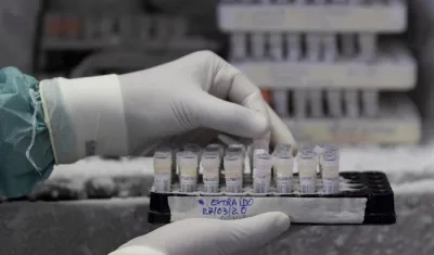 En Brasil las autoridades agilizaron el proceso de evaluación de las pruebas.