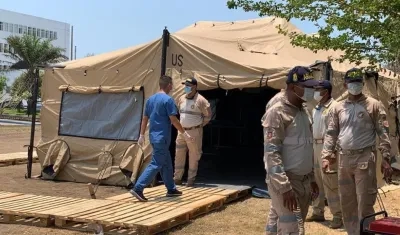 Una de las carpas instaladas.