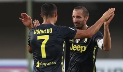 Cristiano Ronaldo y Giorgio Chiellini.