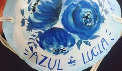 El tapaboca que fabricó el cantante.