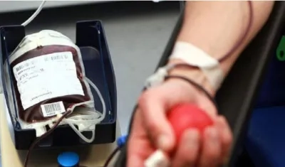 La Clínica General del Norte llega hasta su casa para la donación de sangre.