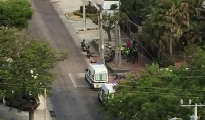 Policía en el lugar de los hechos.