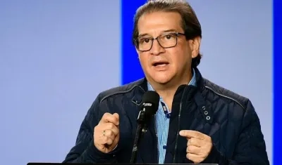 Ministro de Agricultura, Rodolfo Zea Navarro.