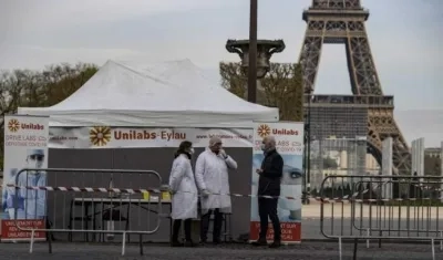 La Unión Europea tendría sus fronteras cerradas hasta controlar la pandemia en el continente.