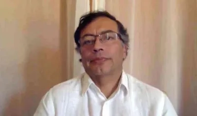 Gustavo Petro, senador.