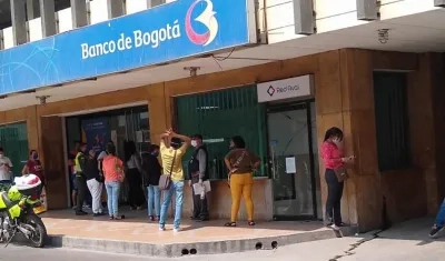 La aplicación del 'pico y cédula' ha permitido un mejor manejo de las filas.