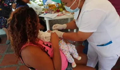 Las vacunas son la preocupación de muchos papás en esta época de pandemia del Covid-19.