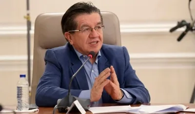 El Ministro de Salud, Fernando Ruiz.