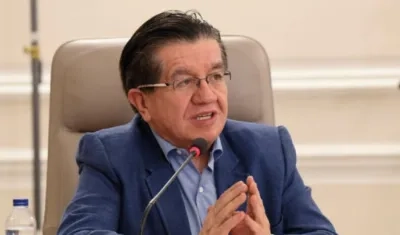 Fernando Ruiz Gómez, ministro de Salud.