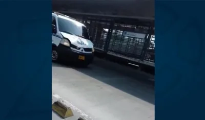 Ambulancia implicada en el accidente.