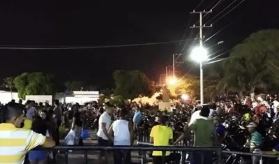 Se desbordó la aglomeración en Fundación, el domingo.