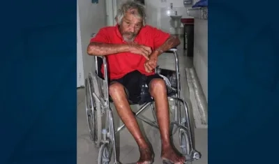 El adulto mayor fue llevado al Hospital Juan Domínguez Romero de Soledad.