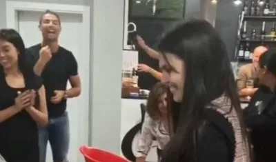 Cristiano Ronaldo en la fiesta de su sobrina.