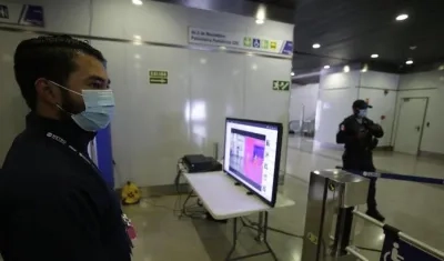 Cámaras térmicas instaladas en el metro de Panamá.