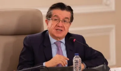 El Ministro de Salud, Fernando Ruiz.