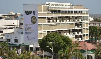 Edificio de Universidad Simón Bolívar.