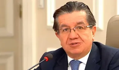 El Ministro de Salud, Fernando Ruiz.