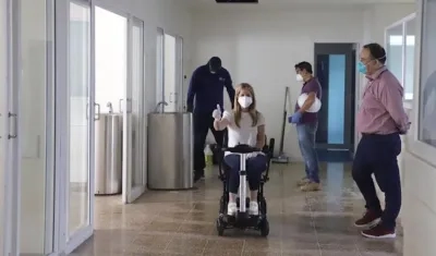 Gobernadora Elsa Noguera en el CARI.